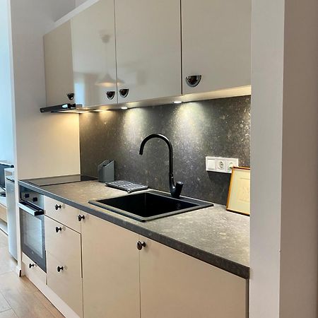 Mycampus Unwe Studentski Mountain Views Modern Kitchen Equipment София Экстерьер фото