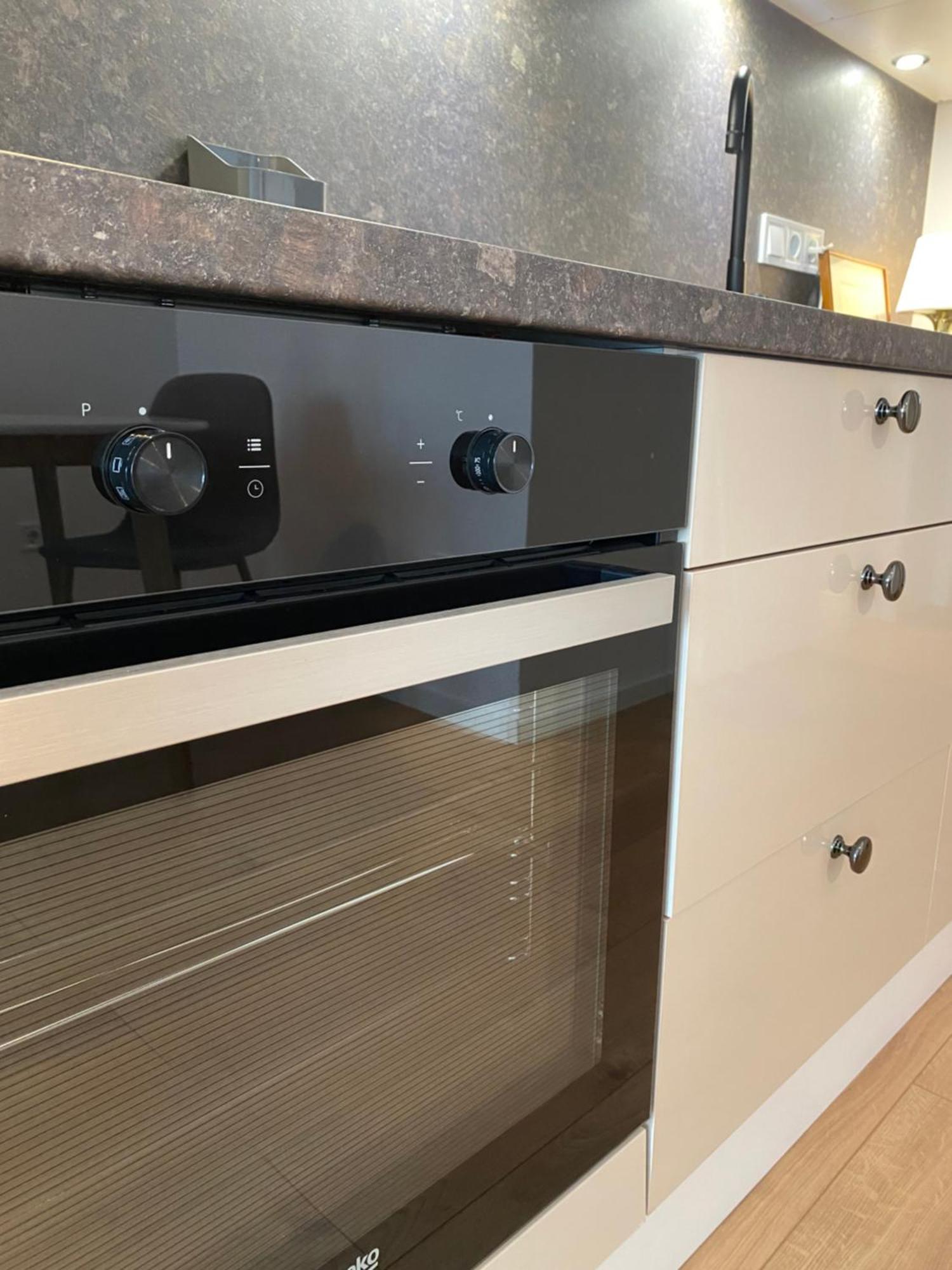 Mycampus Unwe Studentski Mountain Views Modern Kitchen Equipment София Экстерьер фото